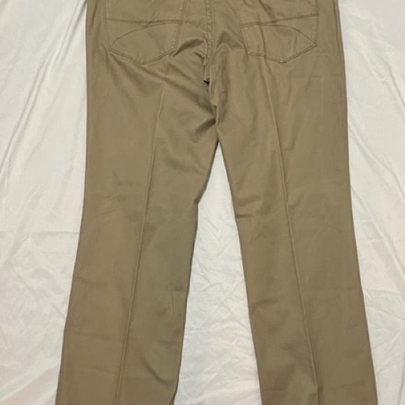 TommyHilfiger Cargo Pants - Picture 5 of 6